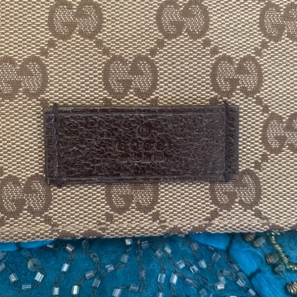 Gucci GG Canvas Messenger bag - Picture 3 of 7